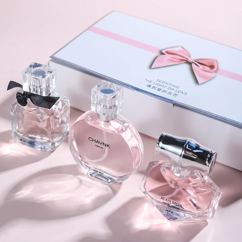Conjunto de Perfume Feminino Eau De Parfum Fresco Fragrância Leve Floral90ML(30mlx3PCS)