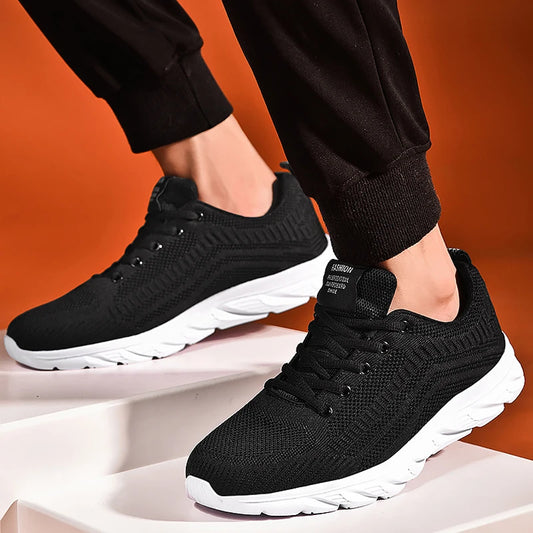 Tênis de malha com cadarço da moda masculina